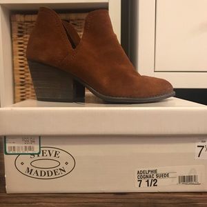Steve Madden Adelphie Suede Side Slit Booties